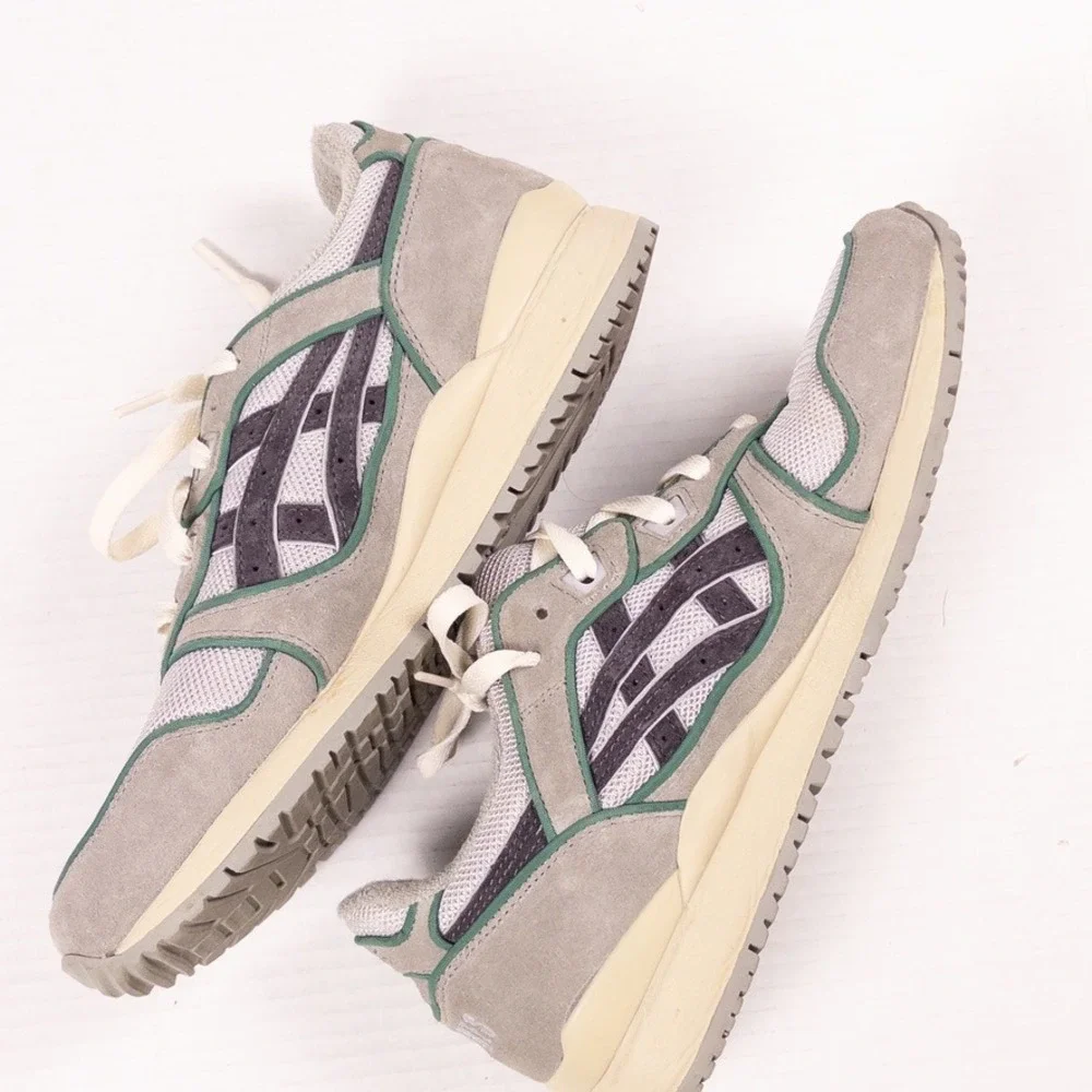 ASICS Gel-Lyte III OG Pleasures Mens 7.5 Grey Meteorite Suede Sneaker Streetwear